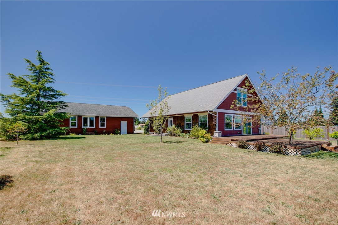10428 Grove Road Southeast Yelm, WA 98597 - Photo 3 of 39 Gallery Image 3