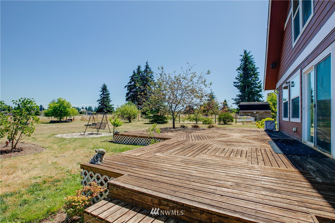 10428 Grove Road Southeast Yelm, WA 98597 - Photo 30 of 39 Gallery Image 30