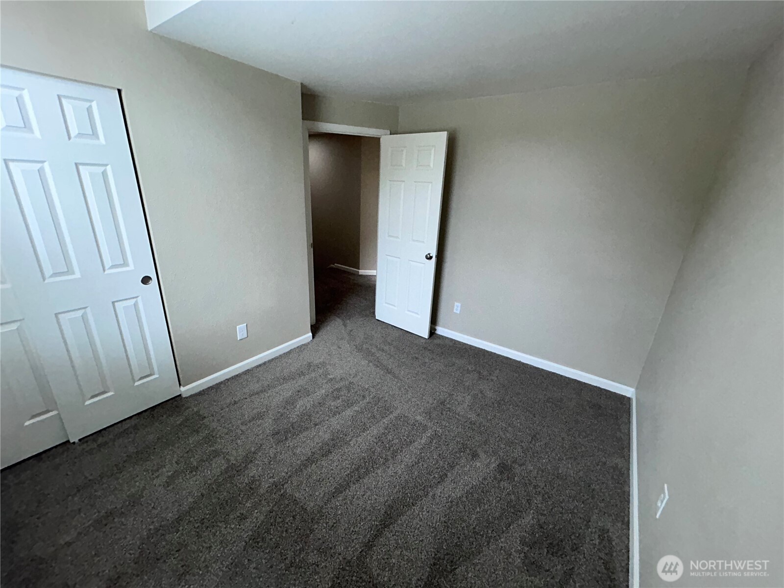 28016 231st Place Southeast Maple Valley, WA 98038 - Photo 20 of 31