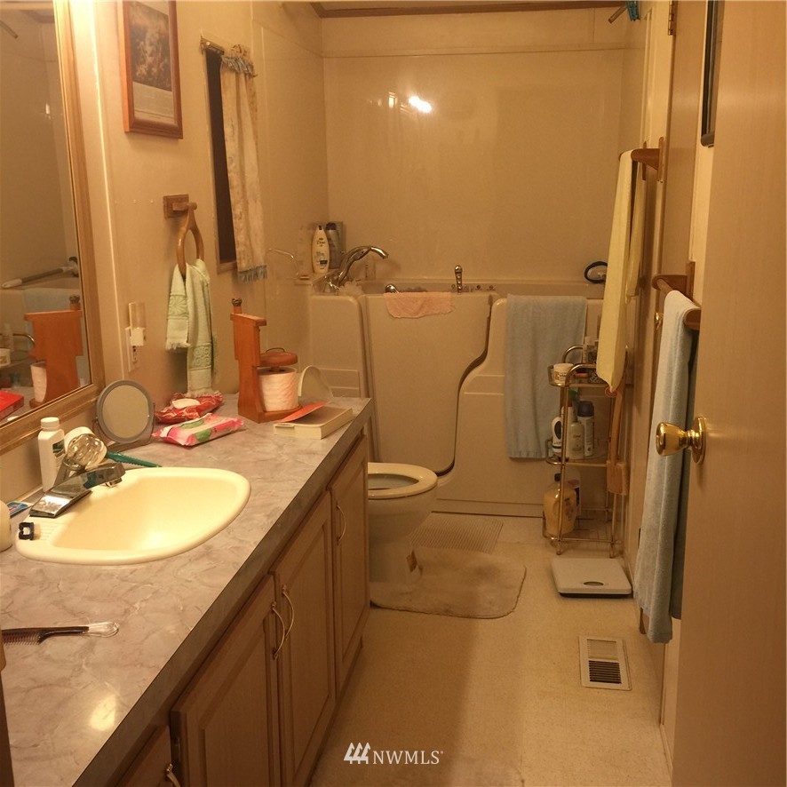 150 Keyhole Court Grapeview, WA 98546 - Photo 15 of 18 Gallery Image 15