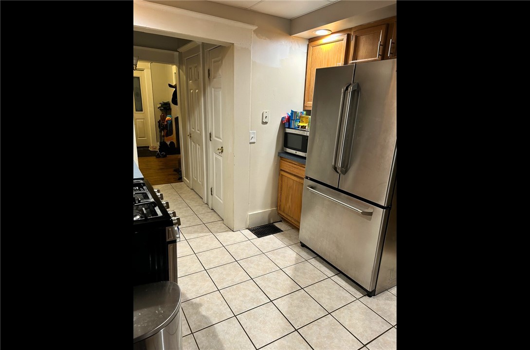 261 Henrietta Street Rochester, NY 14620 - Photo 19 of 22