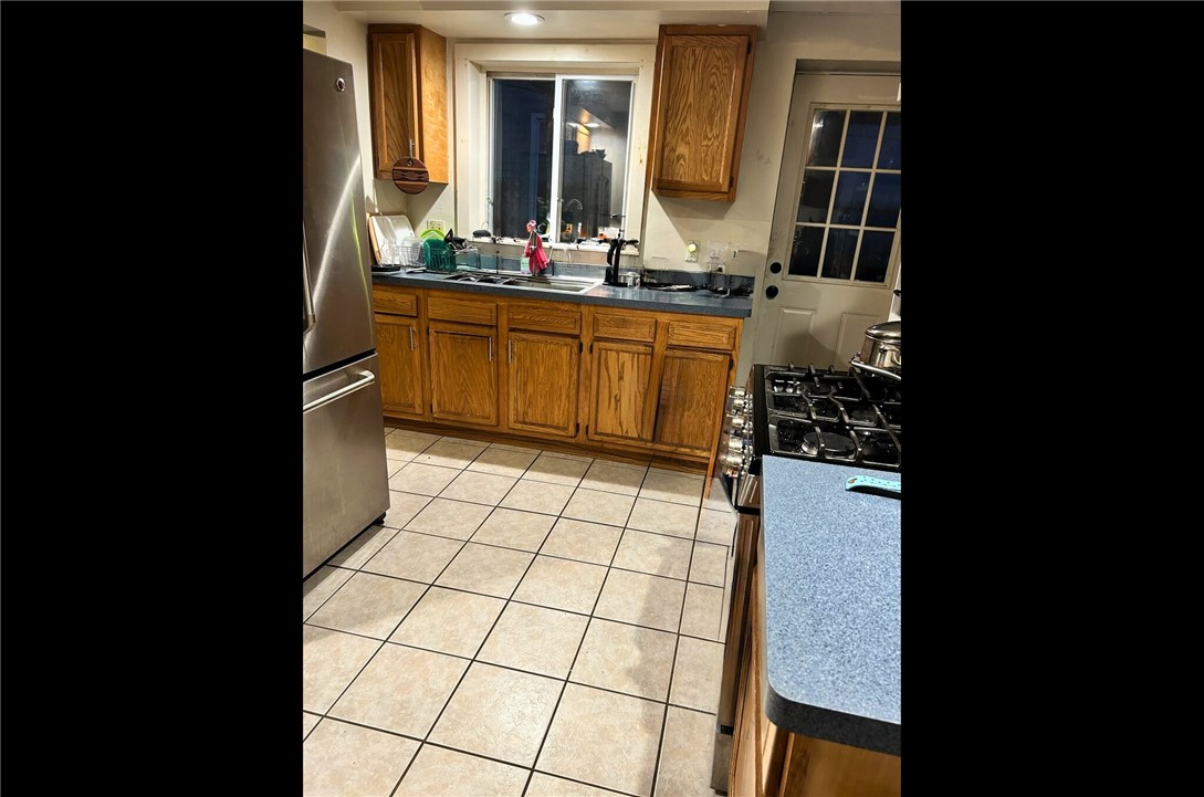 261 Henrietta Street Rochester, NY 14620 - Photo 20 of 22