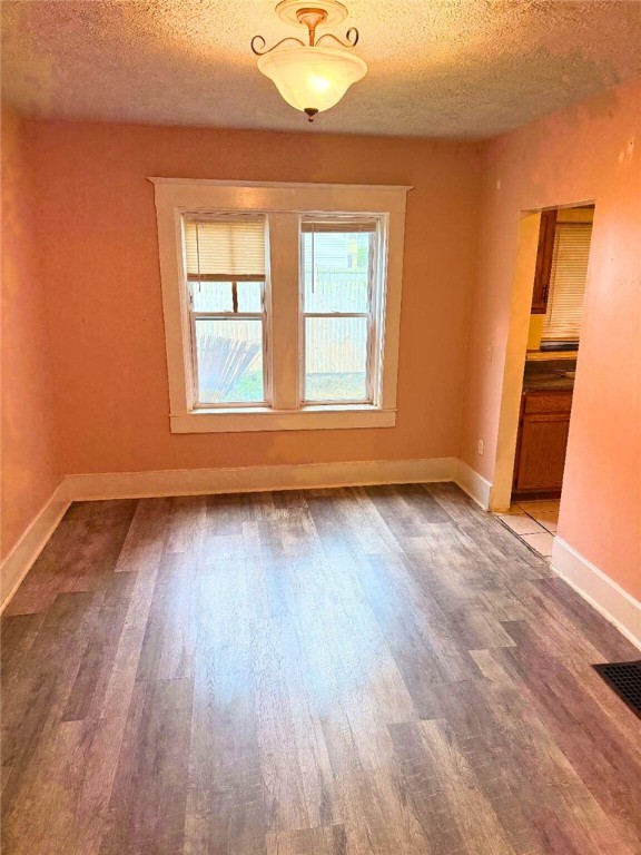 261 Henrietta Street Rochester, NY 14620 - Photo 6 of 22