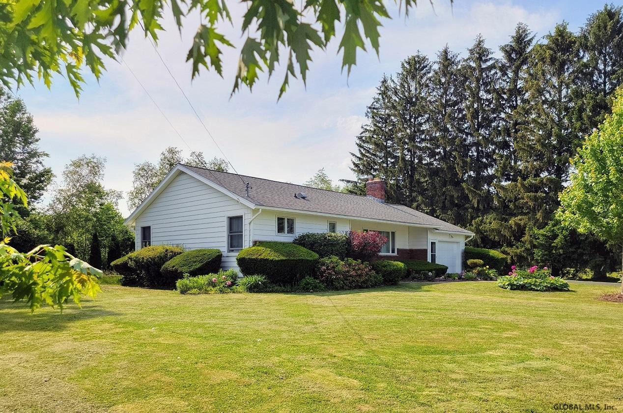 22 Devitt Road Waterford, NY 12188 - Photo 3 of 27 Photo 3