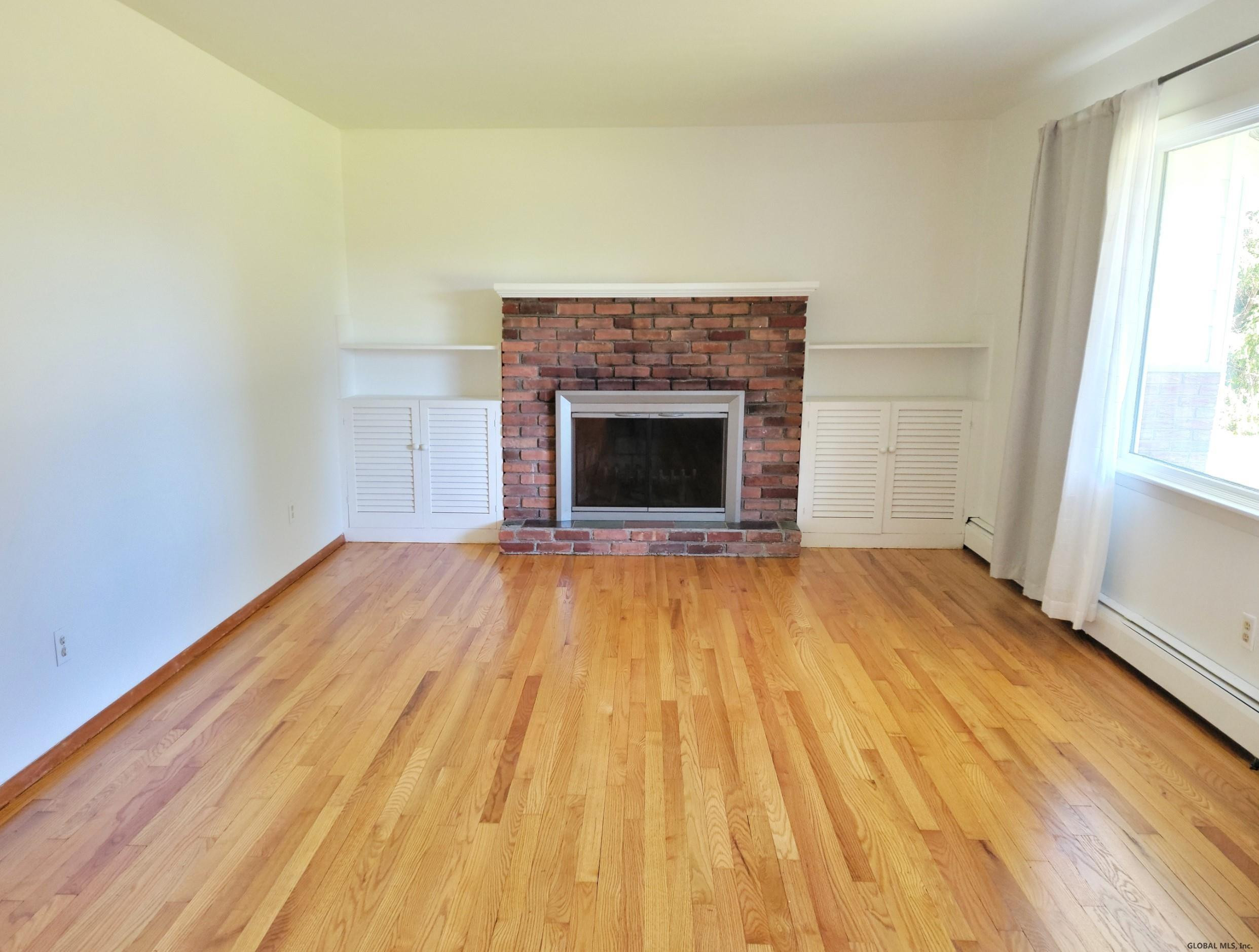 22 Devitt Road Waterford, NY 12188 - Photo 4 of 27 Photo 4