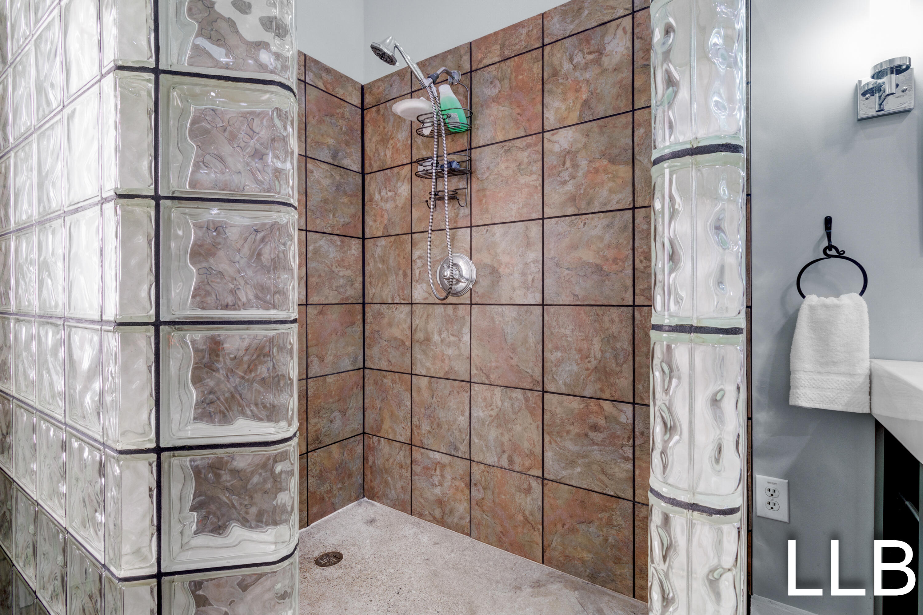 2253 Kent Road Rothbury, MI 49452 - Photo 32 of 61 Lynda Balkema - 2253 Kent Road-32