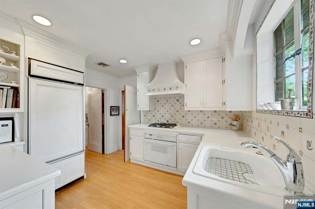100 Norma Road Harrington Park, NJ 07640 - Photo 13 of 44 Gallery Image 13