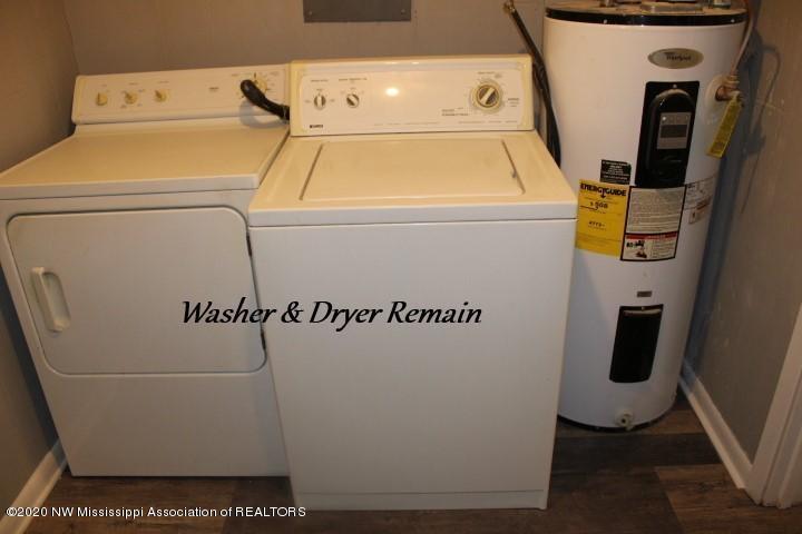 2210 Red Lake Road Marks, MS 38646 - Photo 13 of 35 2210 RED LAKE - WASHER - DRYER