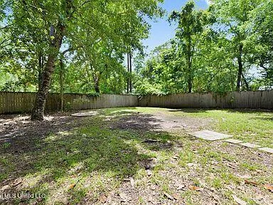 $1,800 | 8725 Elm Avenue, Ocean Springs, MS 39564