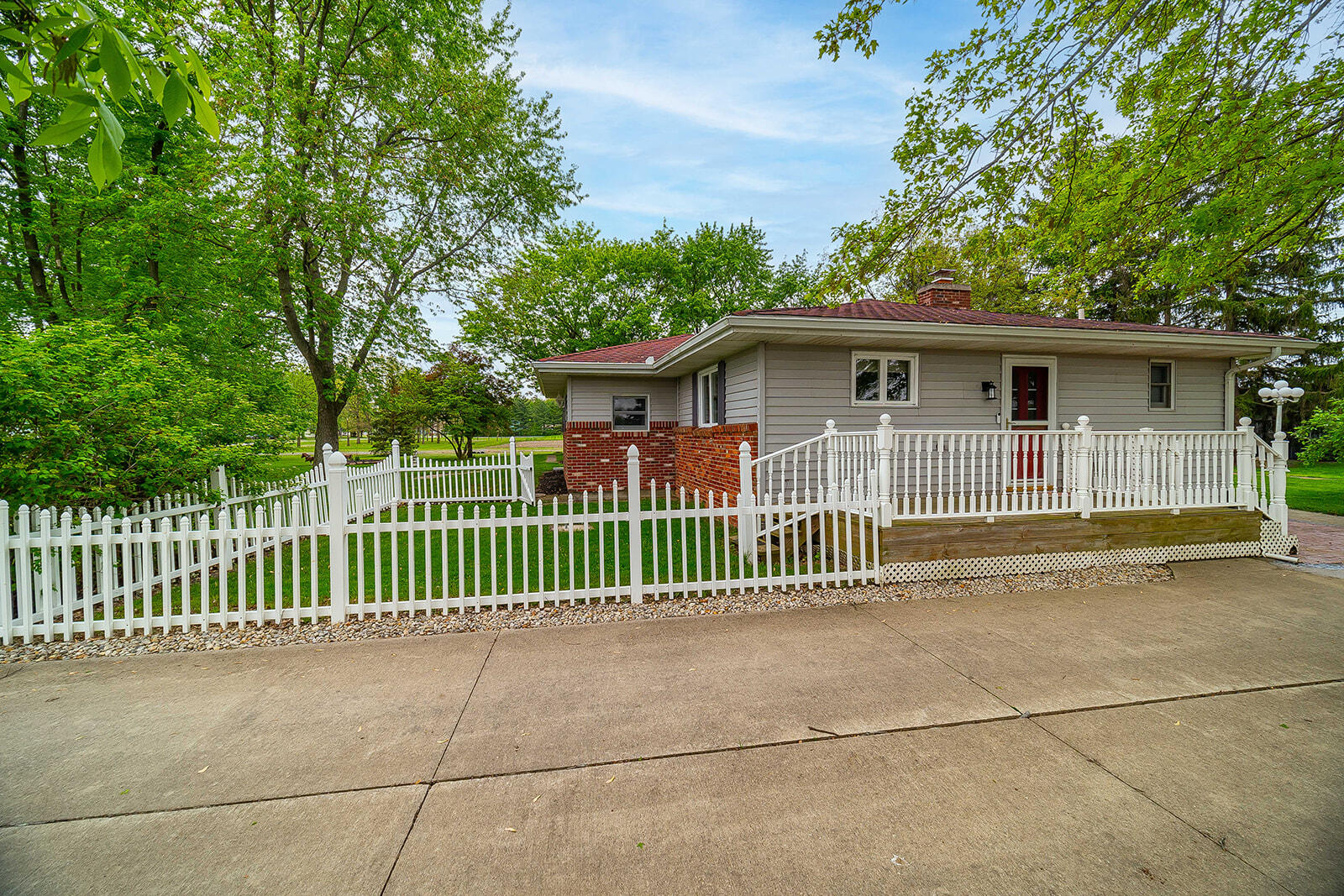 1166 Lutz Road Lima, OH 45801 - Photo 4 of 70