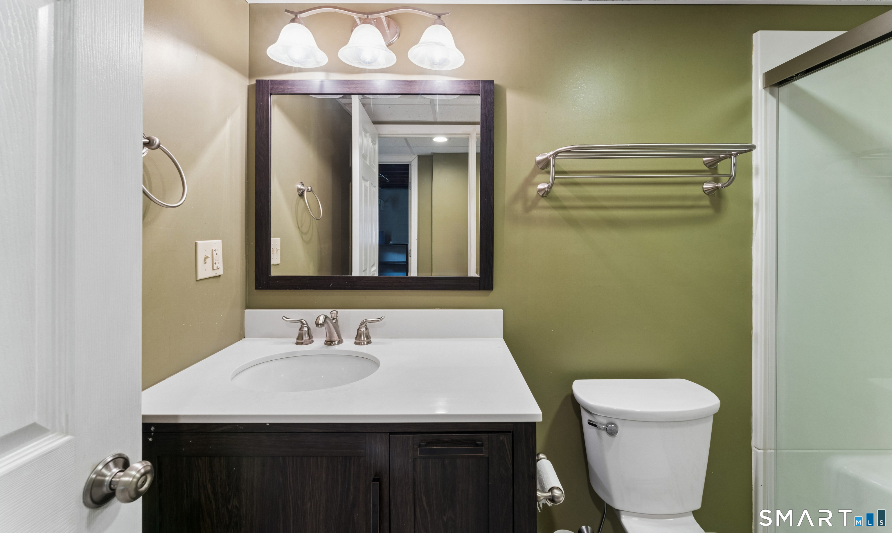 70 Bielefield Road Middletown, CT 06457 - Photo 8 of 31 Gallery Image 8