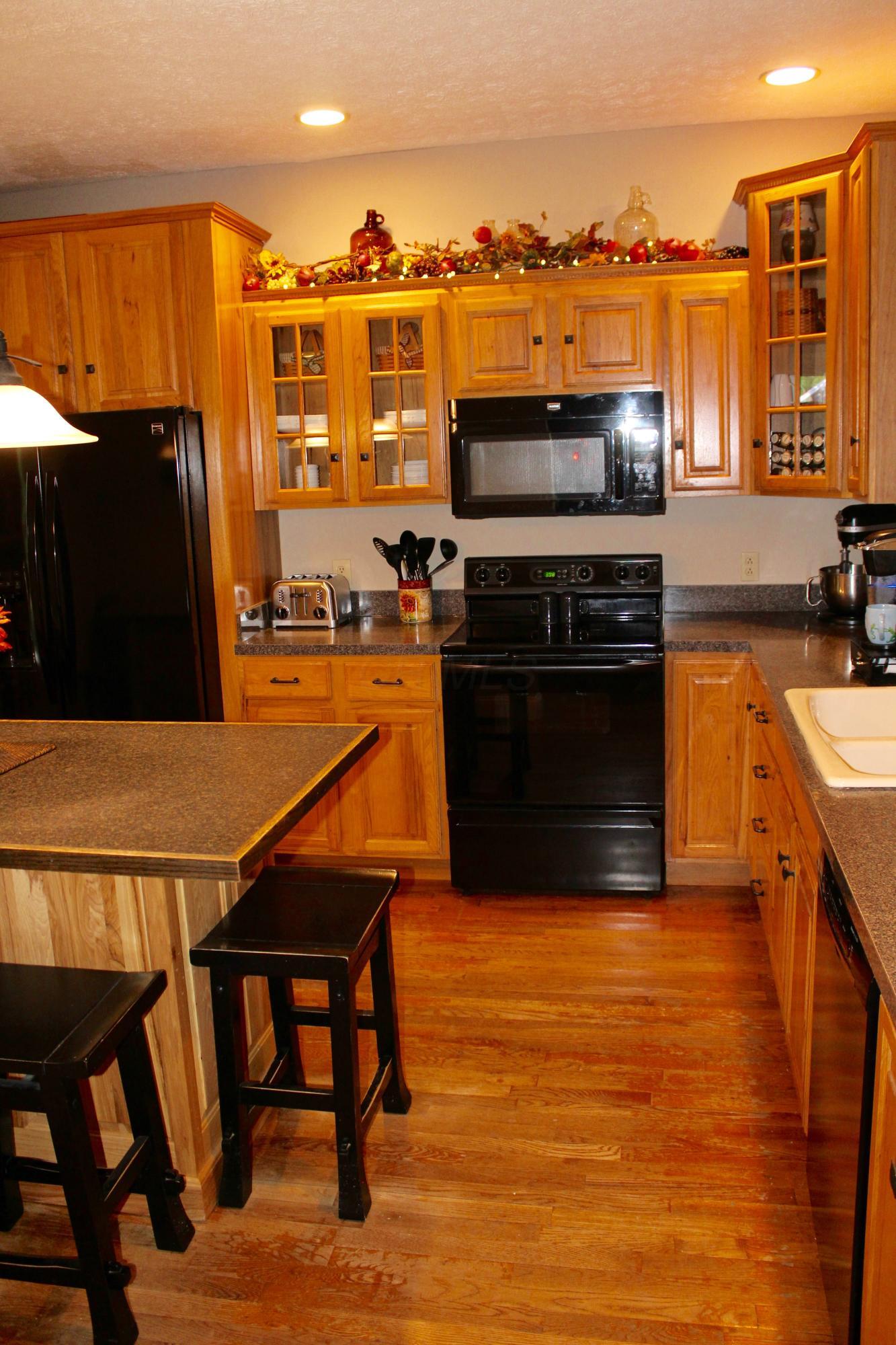 997 Eaton Hollow Road Southwest Lancaster, OH 43130 - Photo 3 of 79 Gallery Image 3