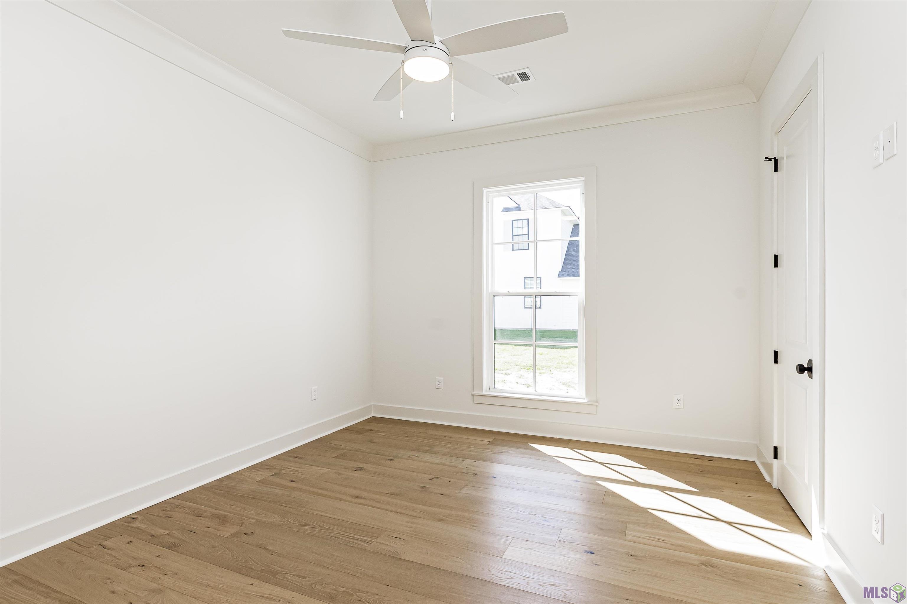 8318 Hattic Street Baton Rouge, LA 70817 - Photo 34 of 57 Downstairs Guest Bedroom