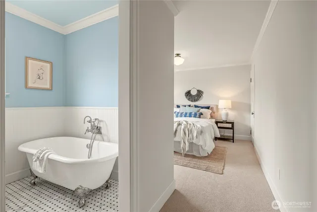 $975,000 | 910 Northwest 64th Street, Seattle, WA 98107