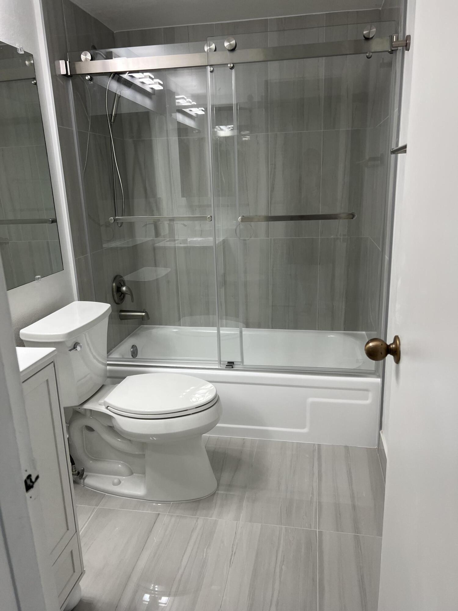 36 Mansfield B Boca Raton, FL 33434 - Photo 6 of 17 New Bath IMG_5410