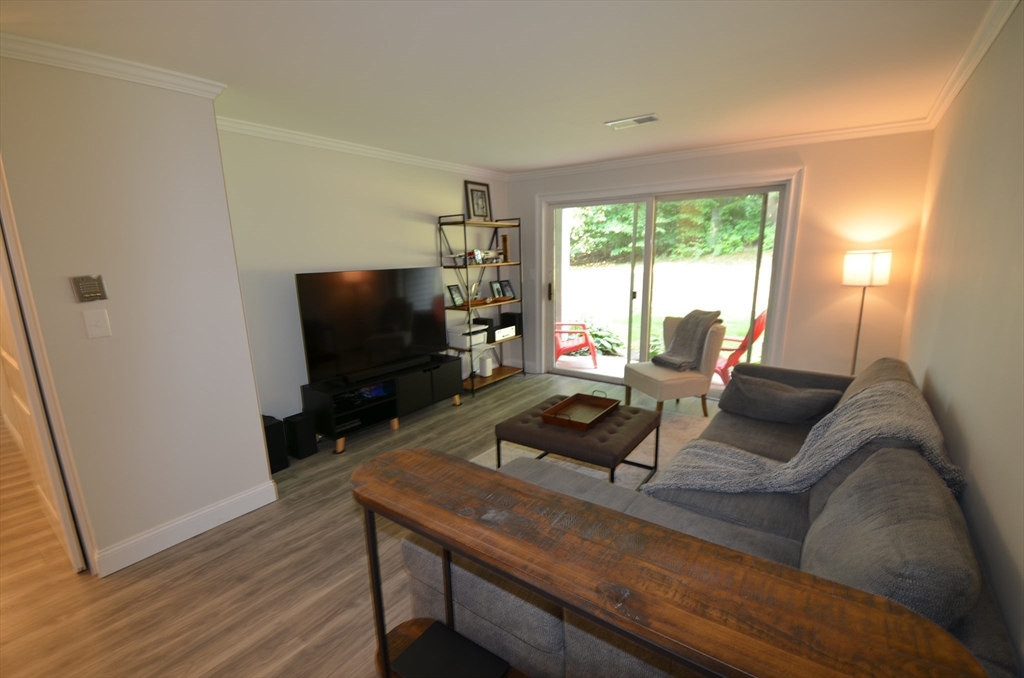 1602 Franklin Crossing Road, Unit 1602 Franklin, MA 02038 - Photo 10 of 25 Gallery Image 10