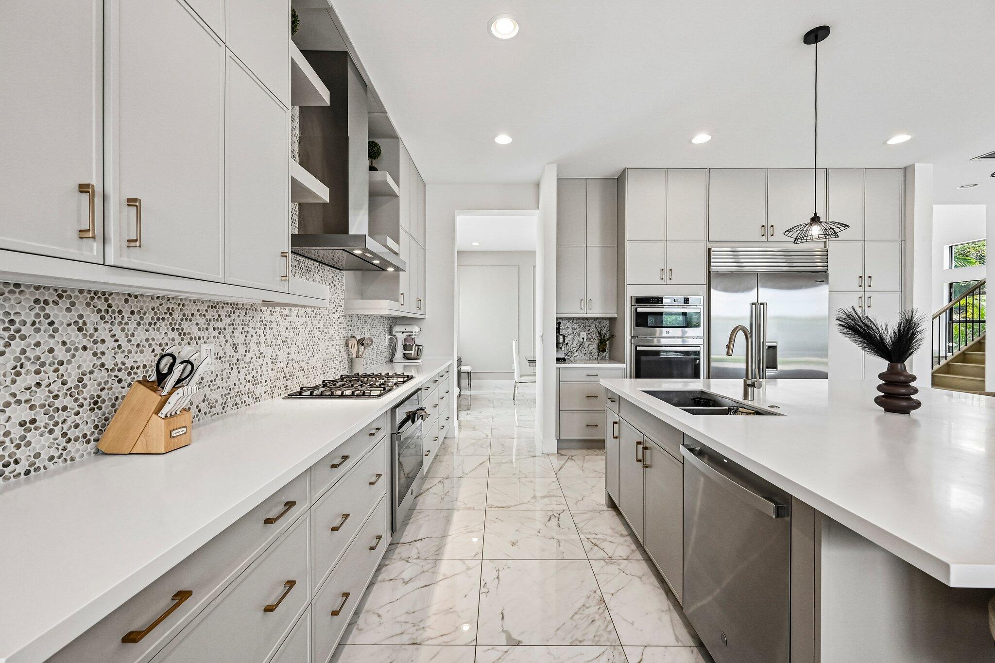 8116 Laurel Falls Drive Boca Raton, FL 33496 - Photo 18 of 74 21-web-or-mls-Laurel Falls Dr-S2605-019
