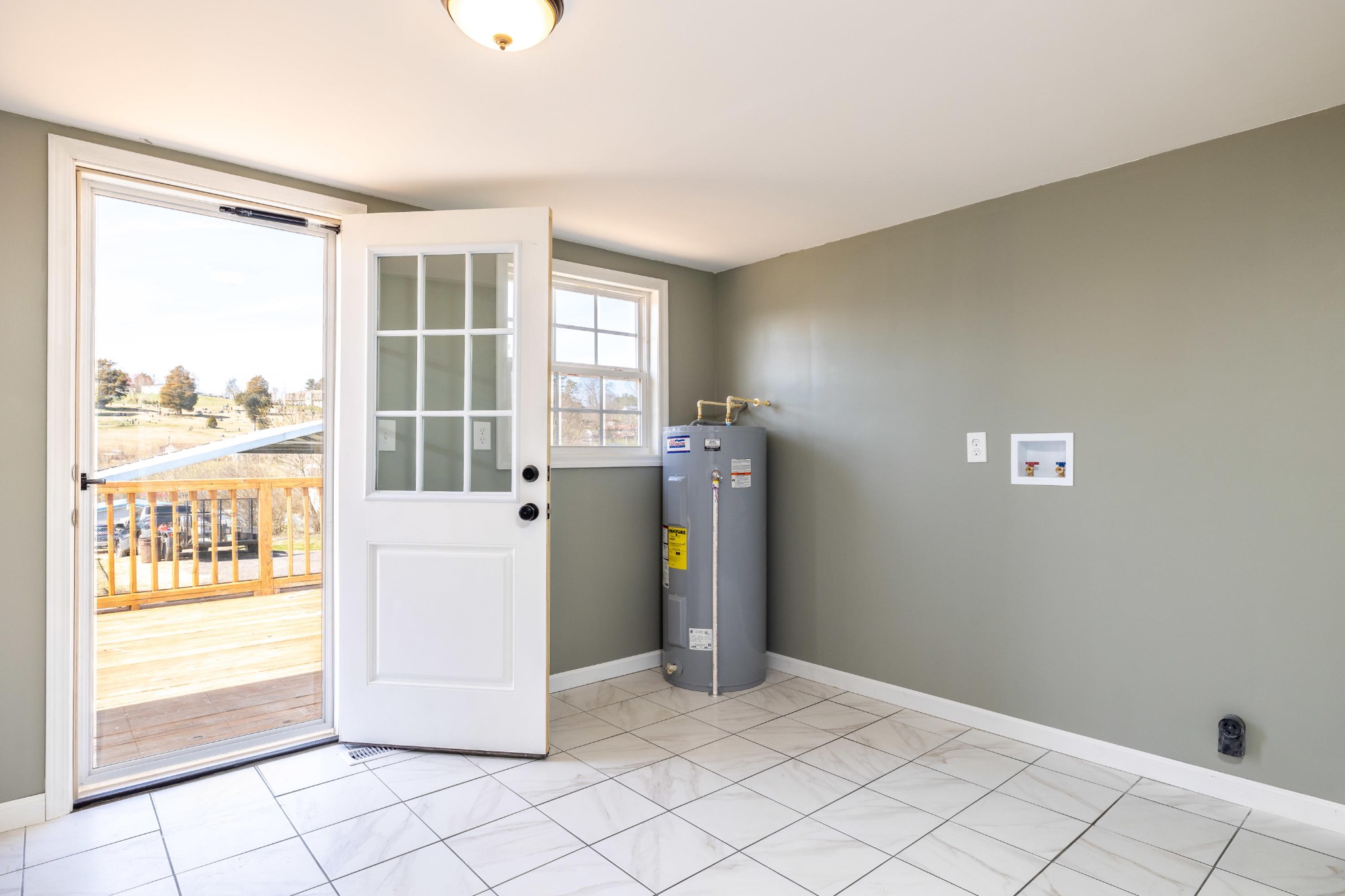 804 Spring Street Philadelphia, TN 37846 - Photo 14 of 33 a view of a storage & utility room