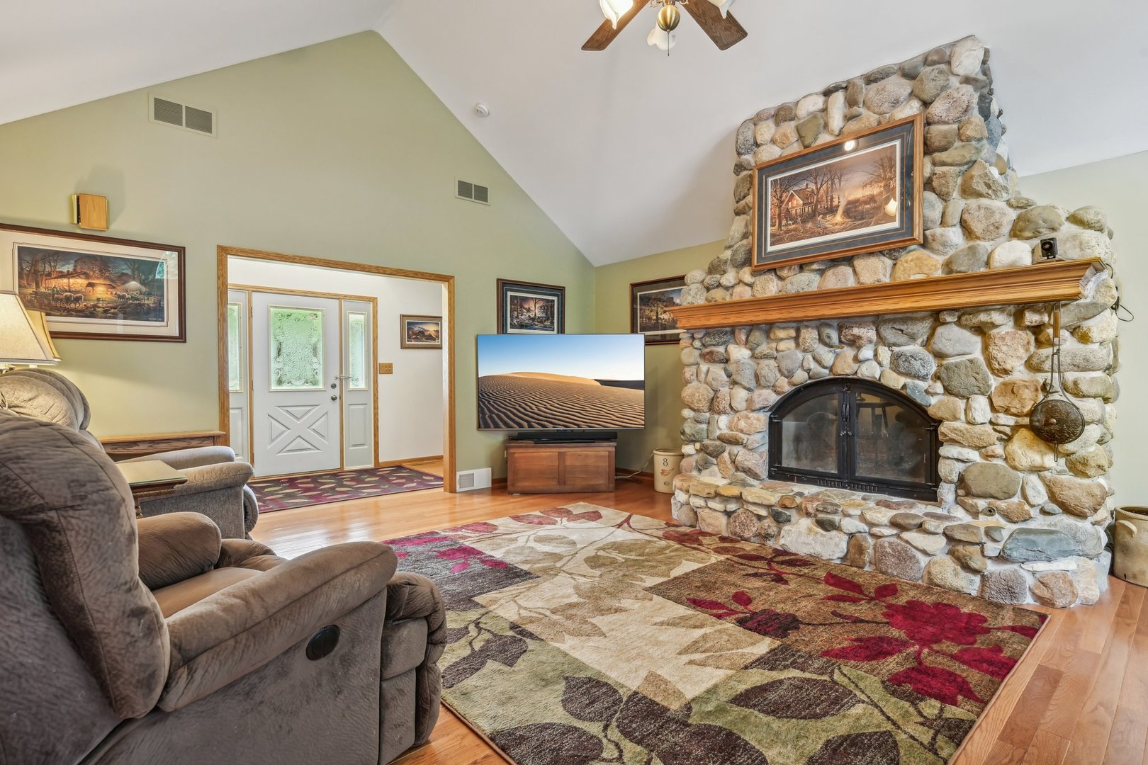 5808 Dunham Road Union, IL 60180 - Photo 13 of 66 Gallery Image 13