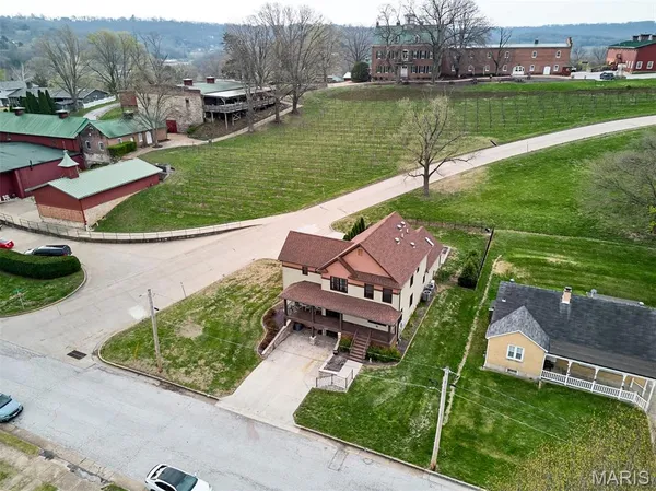$559,000 | 416 West 12th Street, Hermann, MO 65041