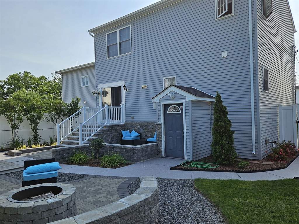 33 Barclay Street Fall River, MA 02724 - Photo 18 of 37