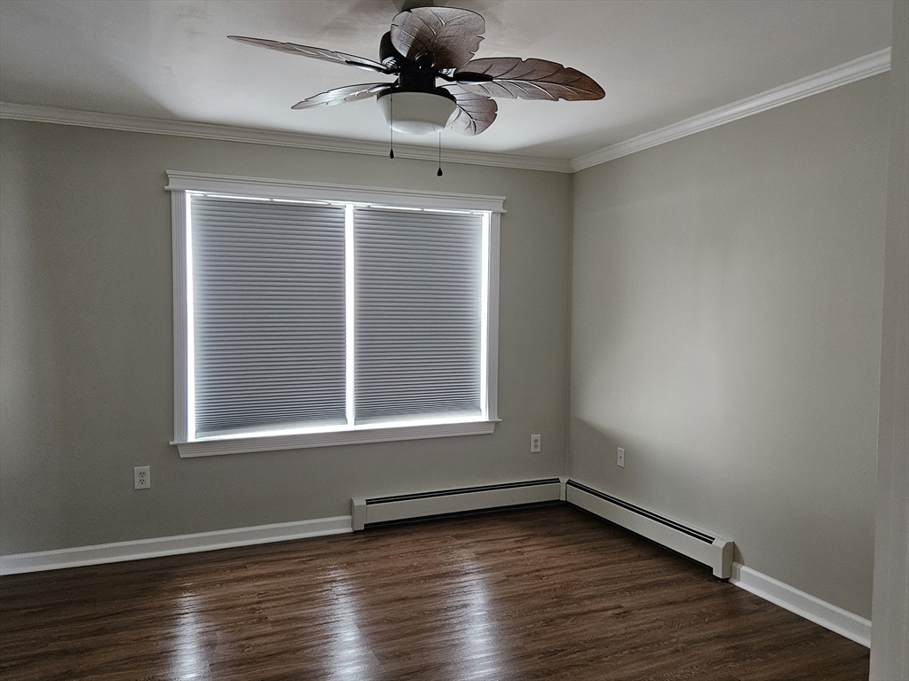 33 Barclay Street Fall River, MA 02724 - Photo 23 of 37