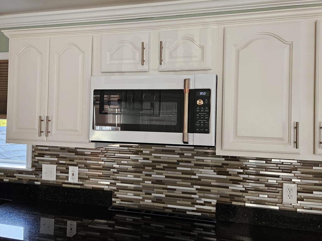 33 Barclay Street Fall River, MA 02724 - Photo 34 of 37