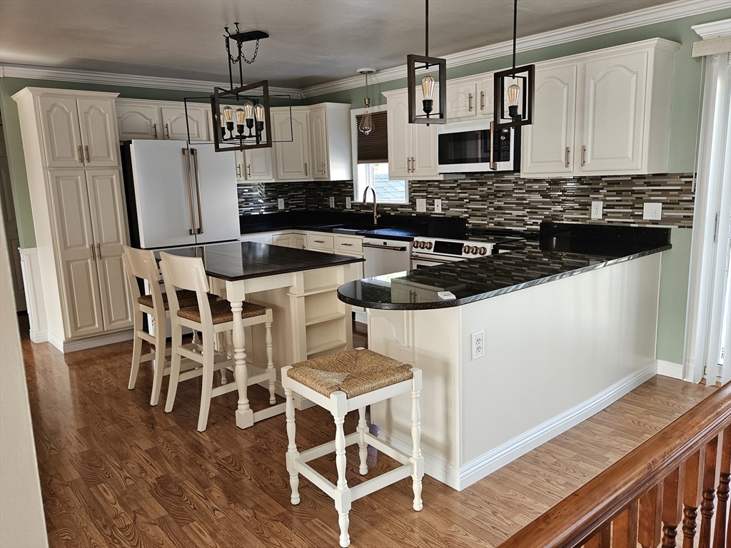 33 Barclay Street Fall River, MA 02724 - Photo 37 of 37