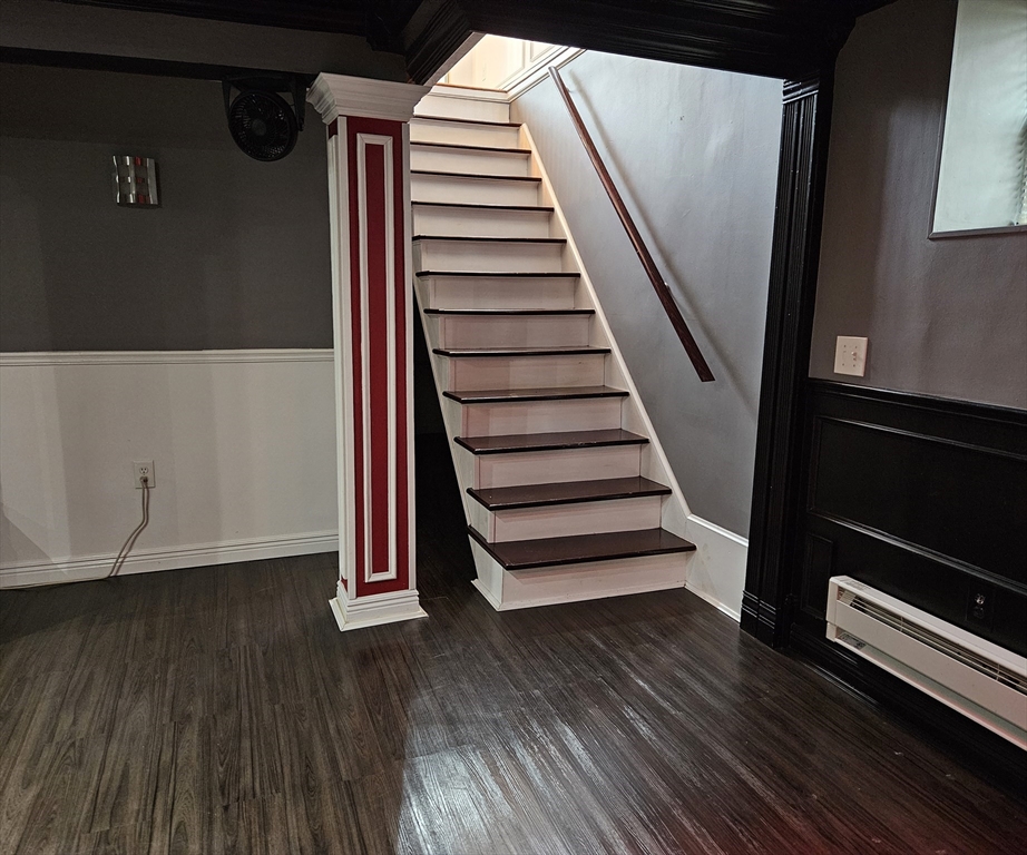 33 Barclay Street Fall River, MA 02724 - Photo 4 of 37