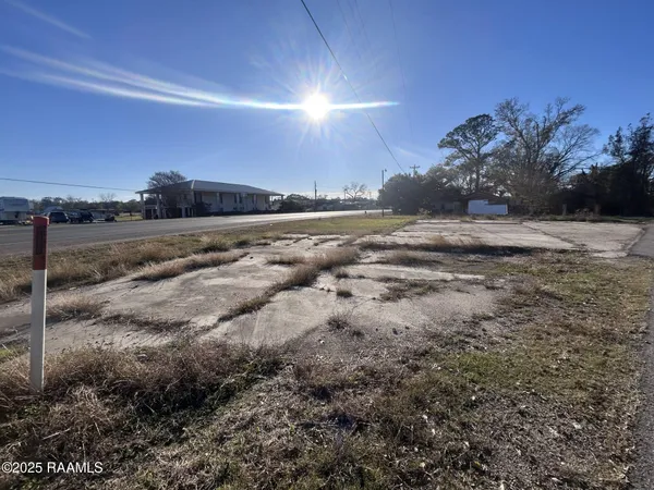 $39,900 | 2229 Carmel Drive, Lafayette, LA 70501