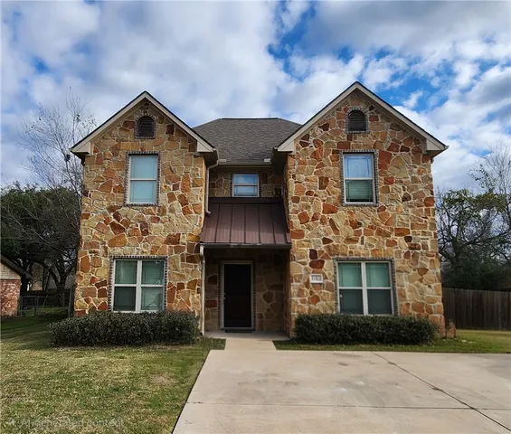 $3,400 | 1221 Neal Pickett Drive, College Station, TX 77840