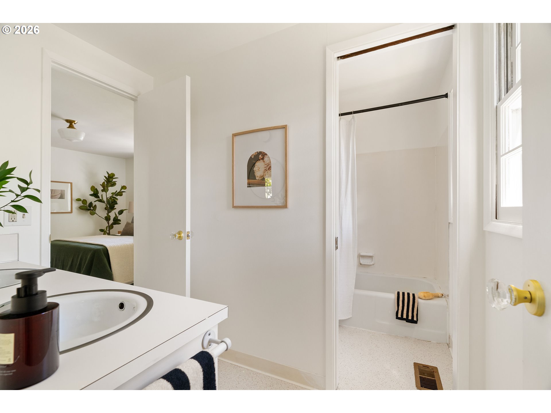6216 Southeast Reed College Place Portland, OR 97202 - Photo 29 of 43 Gallery Image 29