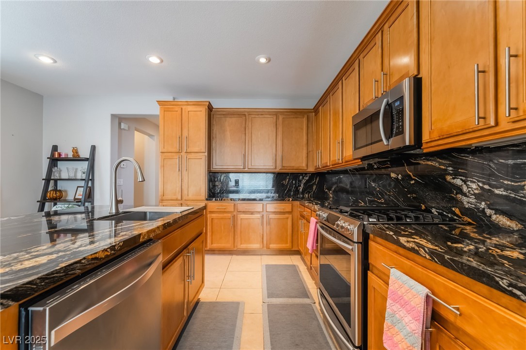 2769 Rochester Run Avenue Henderson, NV 89052 - Photo 12 of 36