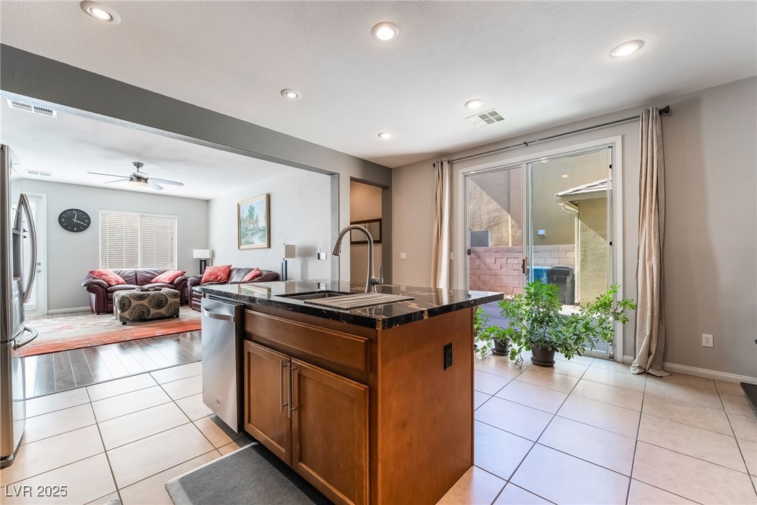 2769 Rochester Run Avenue Henderson, NV 89052 - Photo 13 of 36