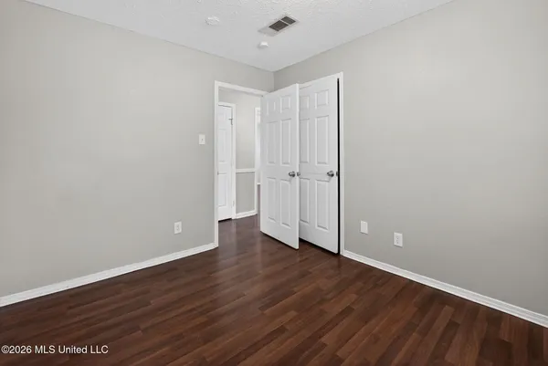 $134,900 | 169 Thousand Oaks Circle, Jackson, MS 39212