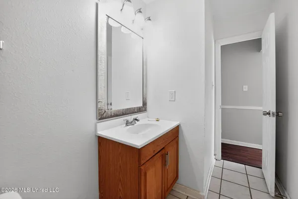 $134,900 | 169 Thousand Oaks Circle, Jackson, MS 39212