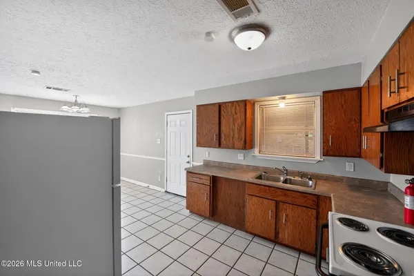 $134,900 | 169 Thousand Oaks Circle, Jackson, MS 39212