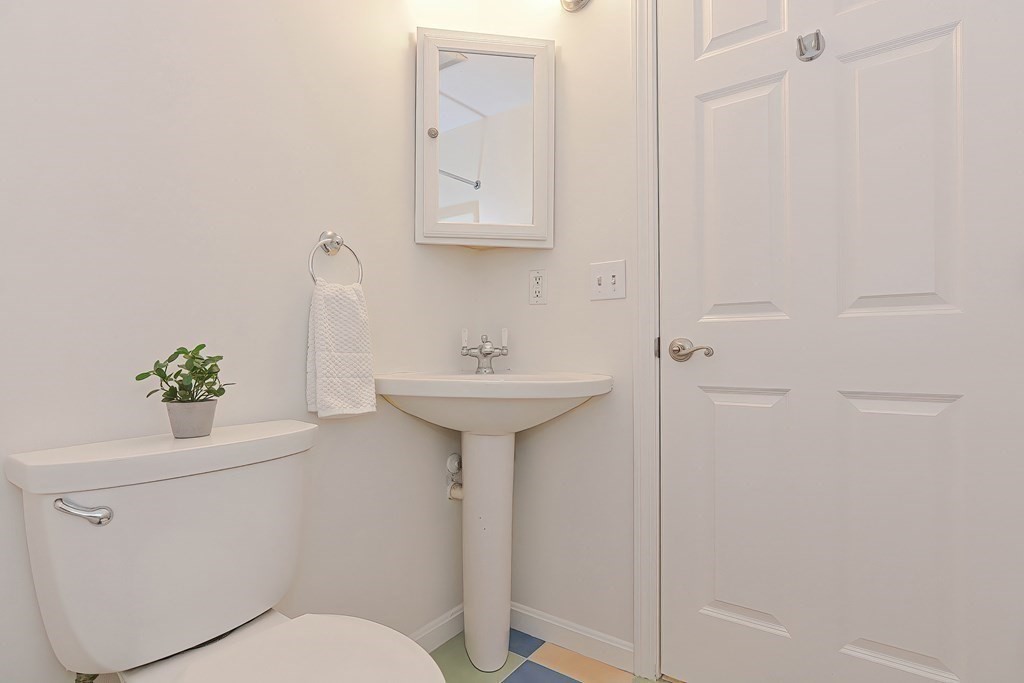 13 Maple Avenue, Unit 13 Upton, MA 01568 - Photo 20 of 39 Gallery Image 20