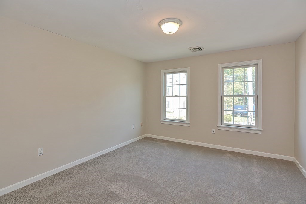 13 Maple Avenue, Unit 13 Upton, MA 01568 - Photo 22 of 39 Gallery Image 22