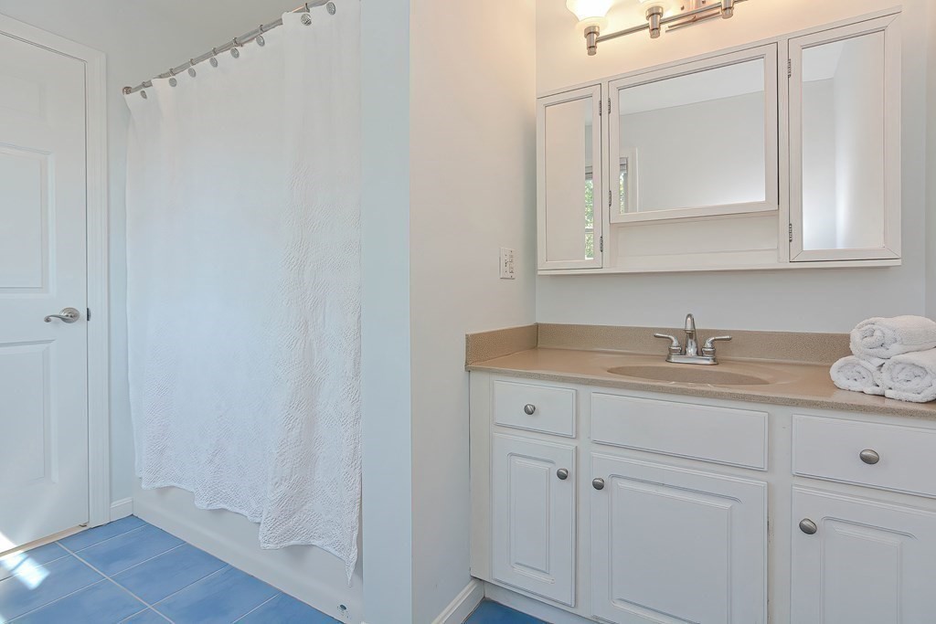 13 Maple Avenue, Unit 13 Upton, MA 01568 - Photo 32 of 39 Gallery Image 32