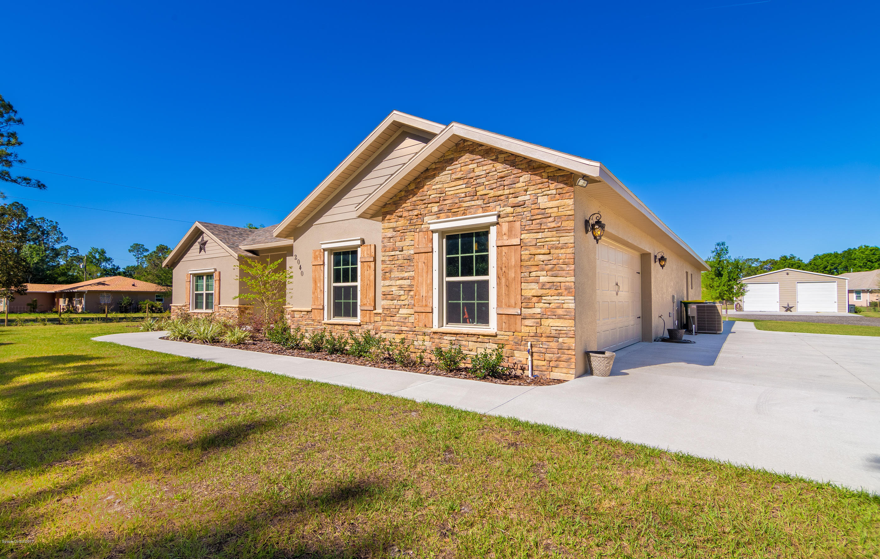 2040 Turpentine Road Mims, FL 32754 - Photo 28 of 32 2040 Turpentine Hi-res-34