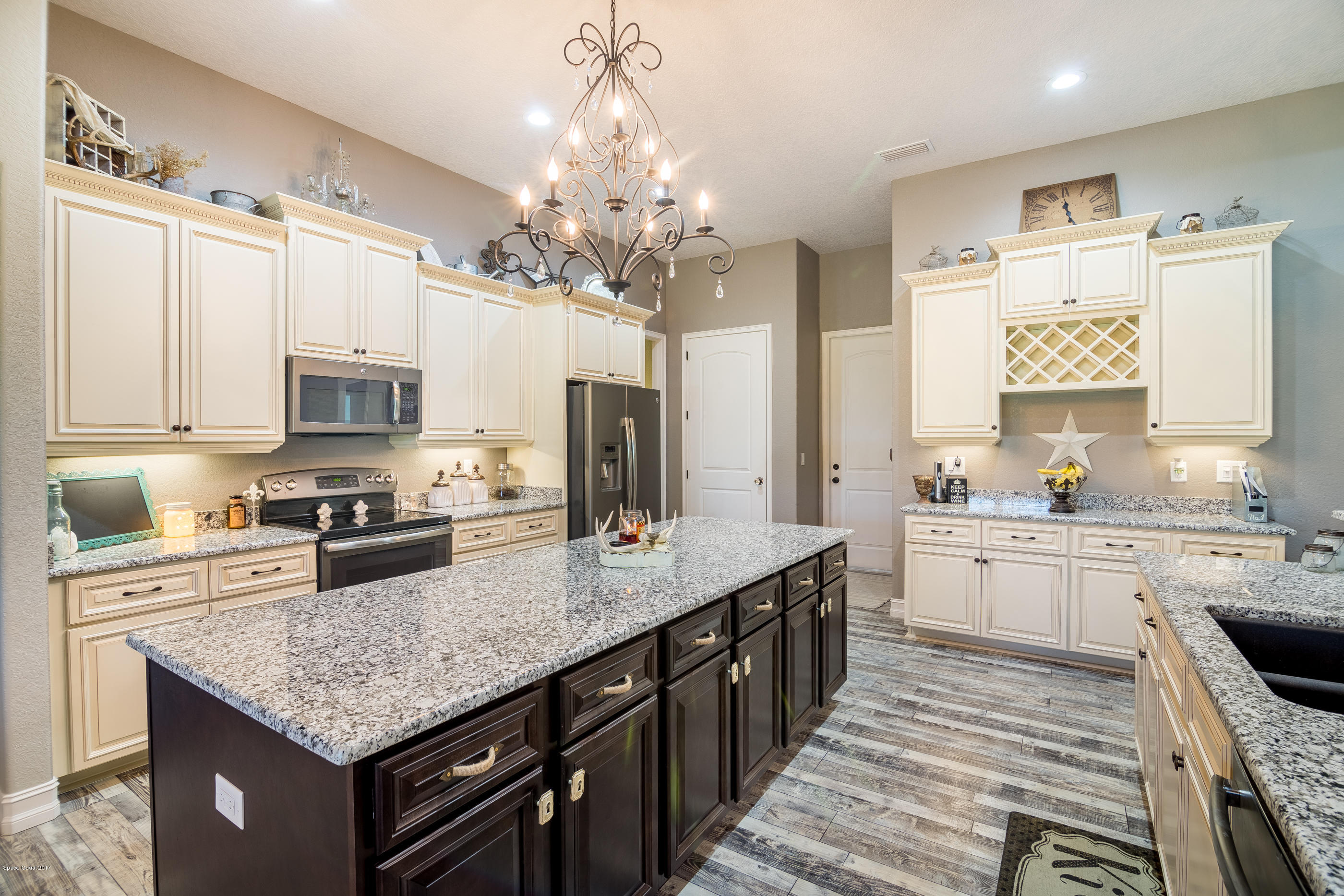 2040 Turpentine Road Mims, FL 32754 - Photo 4 of 32 2040 Turpentine Hi-res-25