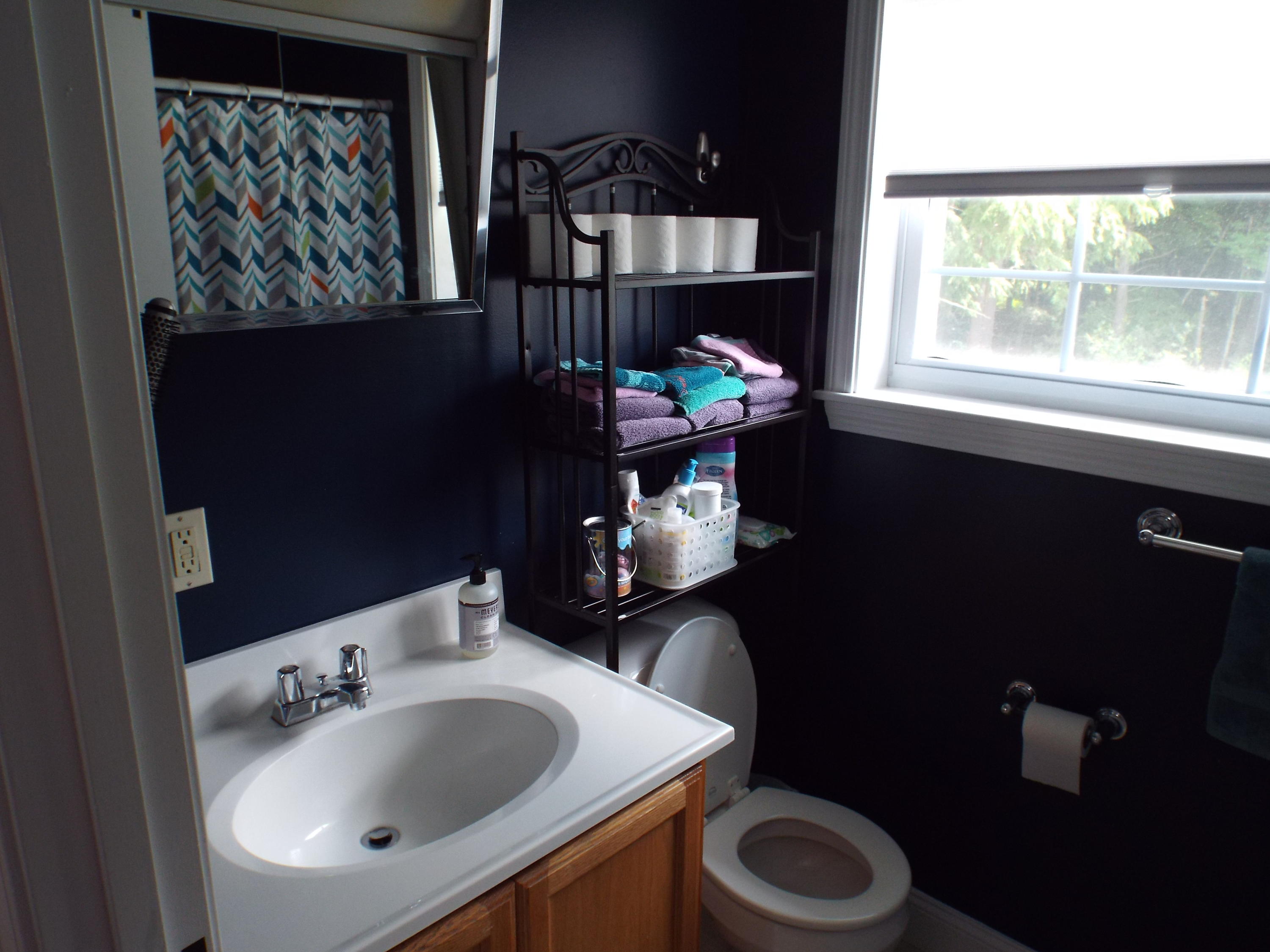 240 Barnstable Road, Unit 27 South Portland, ME 04106 - Photo 11 of 18 Bathroom
