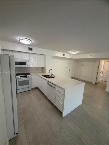 $2,700 | 4540 Northwest 107th Avenue, Unit 20511, Doral, FL 33178