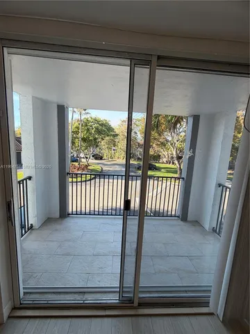 $2,700 | 4540 Northwest 107th Avenue, Unit 20511, Doral, FL 33178