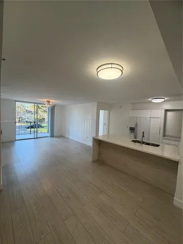$2,700 | 4540 Northwest 107th Avenue, Unit 20511, Doral, FL 33178