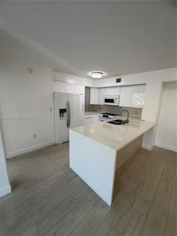 $2,700 | 4540 Northwest 107th Avenue, Unit 20511, Doral, FL 33178