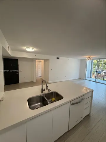 $2,700 | 4540 Northwest 107th Avenue, Unit 20511, Doral, FL 33178