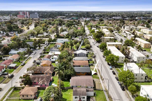 $520,000 | 250 Northwest 83rd Street, Miami, FL 33150