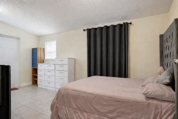 $520,000 | 250 Northwest 83rd Street, Miami, FL 33150